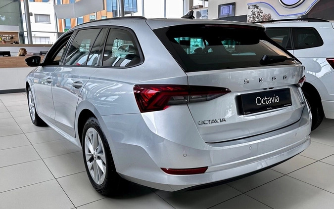 Skoda Octavia cena 135600 przebieg: 4, rok produkcji 2024 z Janikowo małe 79